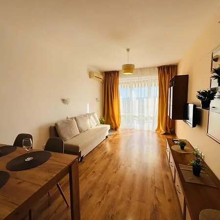 Royal Palm 172 One Bedroom Sveti Vlas